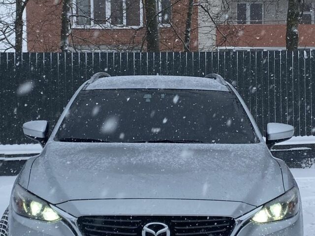 Серый Мазда 6, объемом двигателя 2.2 л и пробегом 284 тыс. км за 10800 $, фото 3 на Automoto.ua