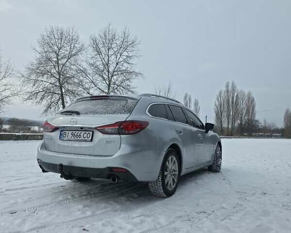 Серый Мазда 6, объемом двигателя 2.19 л и пробегом 273 тыс. км за 13000 $, фото 3 на Automoto.ua