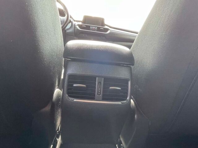 Серый Мазда 6, объемом двигателя 2.2 л и пробегом 190 тыс. км за 12800 $, фото 17 на Automoto.ua