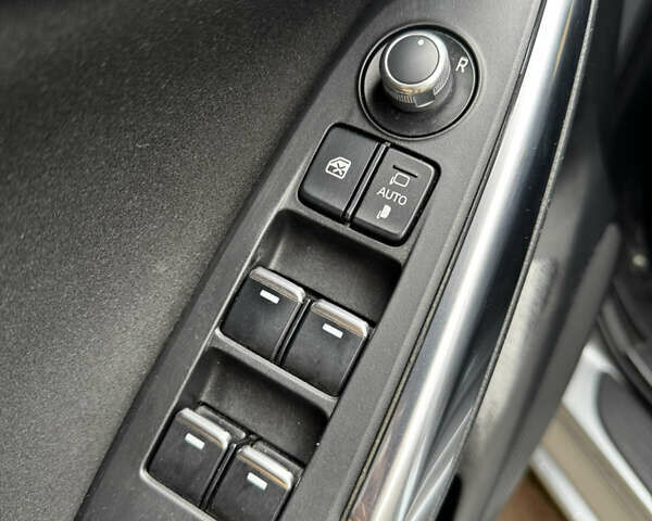 Сірий Мазда 6, об'ємом двигуна 2 л та пробігом 190 тис. км за 15950 $, фото 17 на Automoto.ua