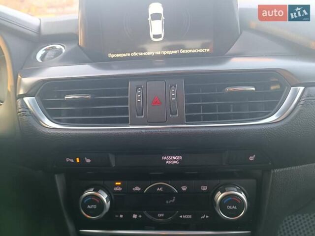 Серый Мазда 6, объемом двигателя 2.19 л и пробегом 195 тыс. км за 14300 $, фото 10 на Automoto.ua