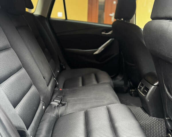 Сірий Мазда 6, об'ємом двигуна 2 л та пробігом 190 тис. км за 15950 $, фото 19 на Automoto.ua