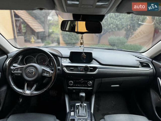 Сірий Мазда 6, об'ємом двигуна 2 л та пробігом 190 тис. км за 15950 $, фото 13 на Automoto.ua