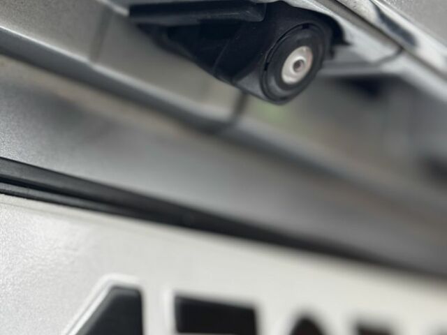 Серый Мазда 6, объемом двигателя 2 л и пробегом 187 тыс. км за 15450 $, фото 8 на Automoto.ua