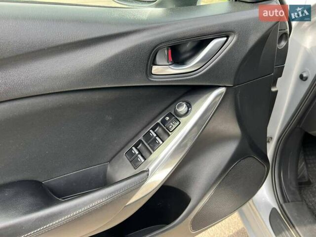 Мазда 6 2017 у Рівному на Automoto.ua Сірий Мазда 6, об'ємом двигуна 2.19 л та пробігом 165 тис. км за 15500 $, фото 11 на Automoto.ua