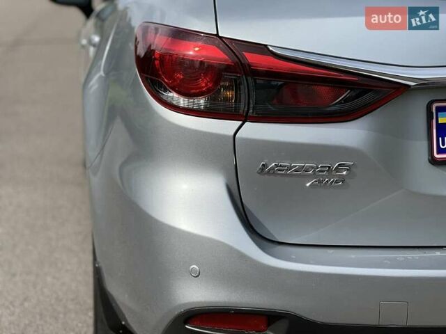 Сірий Мазда 6, об'ємом двигуна 2.19 л та пробігом 165 тис. км за 15500 $, фото 7 на Automoto.ua