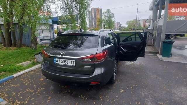 Серый Мазда 6, объемом двигателя 2.2 л и пробегом 180 тыс. км за 16500 $, фото 2 на Automoto.ua
