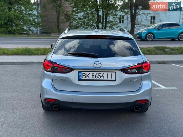 Сірий Мазда 6, об'ємом двигуна 2.19 л та пробігом 175 тис. км за 14500 $, фото 5 на Automoto.ua