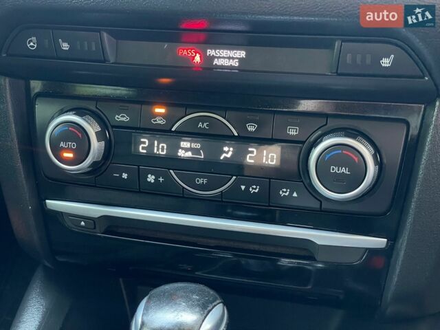 Сірий Мазда 6, об'ємом двигуна 2.2 л та пробігом 255 тис. км за 13499 $, фото 35 на Automoto.ua