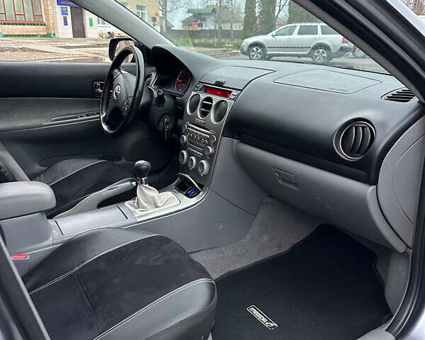 Сірий Мазда 6, об'ємом двигуна 1.8 л та пробігом 300 тис. км за 3500 $, фото 10 на Automoto.ua