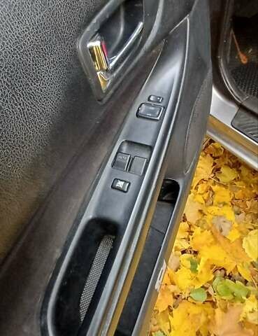 Мазда 6 2002 у Ковель на Automoto.ua Сірий Мазда 6, об'ємом двигуна 2 л та пробігом 336 тис. км за 2950 $, фото 16 на Automoto.ua