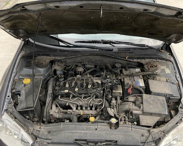 Сірий Мазда 6, об'ємом двигуна 2 л та пробігом 380 тис. км за 2300 $, фото 6 на Automoto.ua