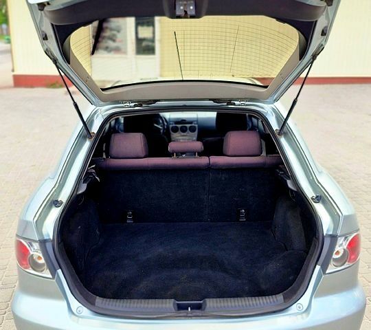 Сірий Мазда 6, об'ємом двигуна 2 л та пробігом 302 тис. км за 3000 $, фото 5 на Automoto.ua