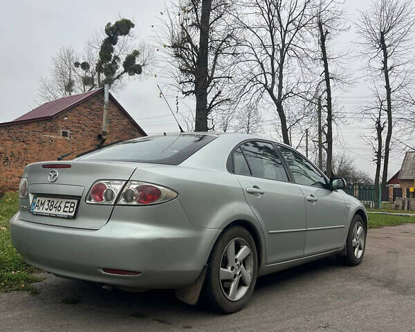 Сірий Мазда 6, об'ємом двигуна 2 л та пробігом 326 тис. км за 3900 $, фото 3 на Automoto.ua