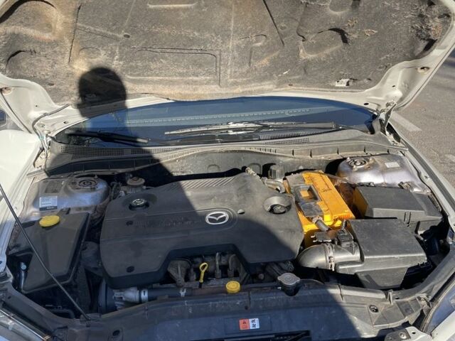 Серый Мазда 6, объемом двигателя 2 л и пробегом 245 тыс. км за 3700 $, фото 7 на Automoto.ua