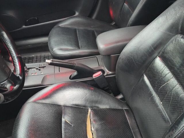 Сірий Мазда 6, об'ємом двигуна 2.3 л та пробігом 212 тис. км за 3200 $, фото 2 на Automoto.ua