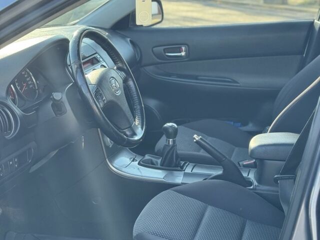 Серый Мазда 6, объемом двигателя 2 л и пробегом 327 тыс. км за 4500 $, фото 5 на Automoto.ua