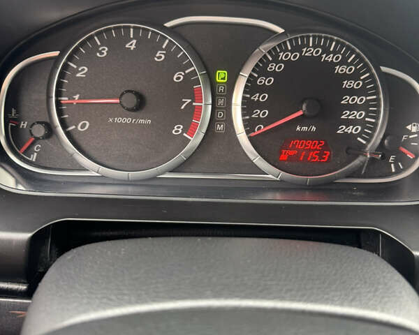 Серый Мазда 6, объемом двигателя 2 л и пробегом 170 тыс. км за 6100 $, фото 5 на Automoto.ua