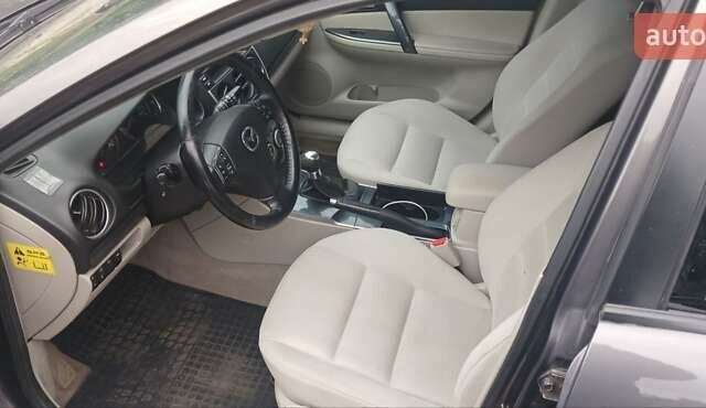 Мазда 6 2006 в Карловке на Automoto.ua Серый Мазда 6, объемом двигателя 2 л и пробегом 251 тыс. км за 5300 $, фото 1 на Automoto.ua