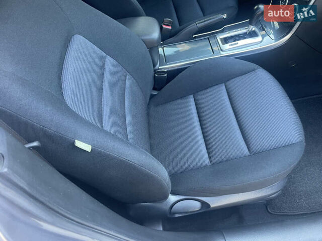 Серый Мазда 6, объемом двигателя 2 л и пробегом 168 тыс. км за 6200 $, фото 15 на Automoto.ua
