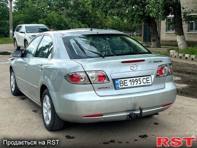 Сірий Мазда 6, об'ємом двигуна 2 л та пробігом 241 тис. км за 3250 $, фото 6 на Automoto.ua