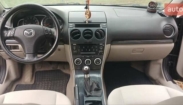 Мазда 6 2006 в Карловке на Automoto.ua Серый Мазда 6, объемом двигателя 2 л и пробегом 251 тыс. км за 5300 $, фото 10 на Automoto.ua