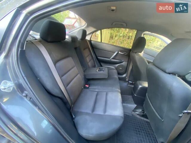 Серый Мазда 6, объемом двигателя 2 л и пробегом 369 тыс. км за 4150 $, фото 21 на Automoto.ua
