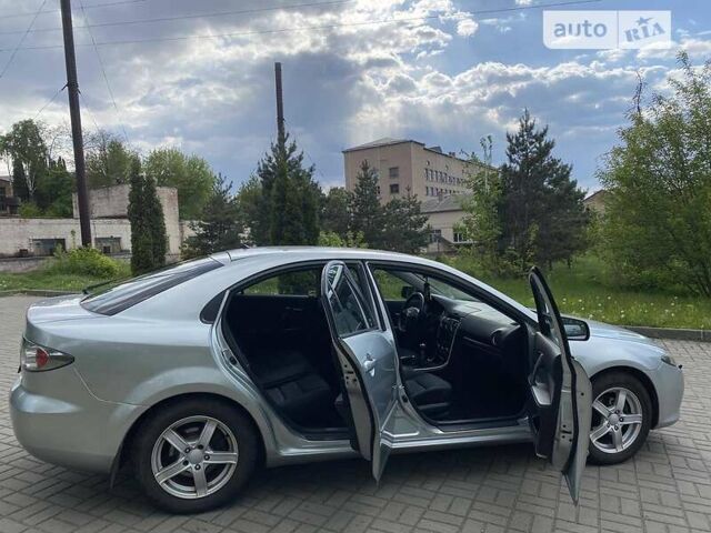 Сірий Мазда 6, об'ємом двигуна 1.8 л та пробігом 316 тис. км за 4300 $, фото 15 на Automoto.ua