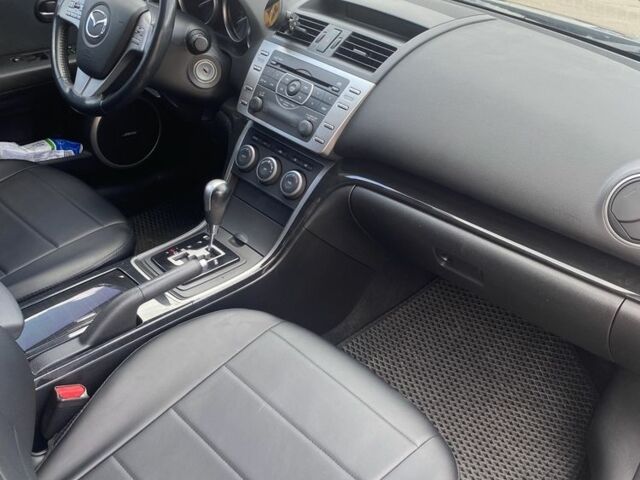 Серый Мазда 6, объемом двигателя 2 л и пробегом 194 тыс. км за 7700 $, фото 5 на Automoto.ua