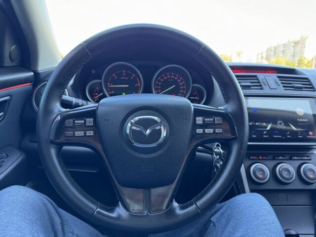 Сірий Мазда 6, об'ємом двигуна 2 л та пробігом 198 тис. км за 6500 $, фото 19 на Automoto.ua