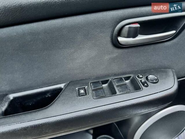 Серый Мазда 6, объемом двигателя 1.8 л и пробегом 220 тыс. км за 7400 $, фото 19 на Automoto.ua