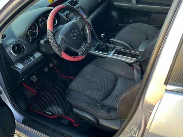 Серый Мазда 6, объемом двигателя 2 л и пробегом 185 тыс. км за 6000 $, фото 7 на Automoto.ua