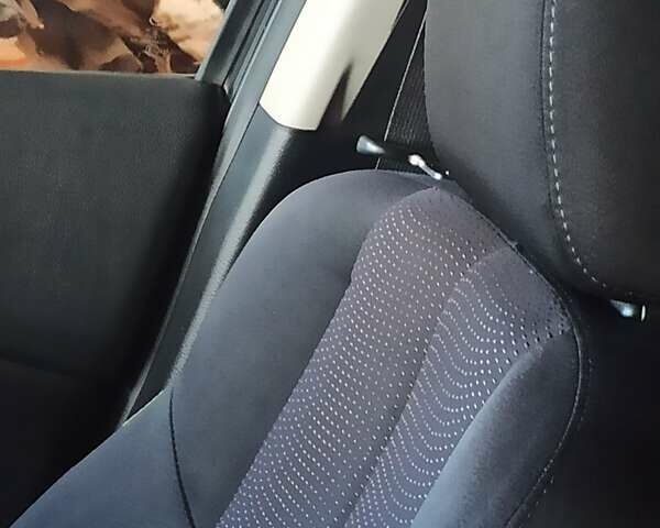 Серый Мазда 6, объемом двигателя 1.8 л и пробегом 190 тыс. км за 6400 $, фото 22 на Automoto.ua