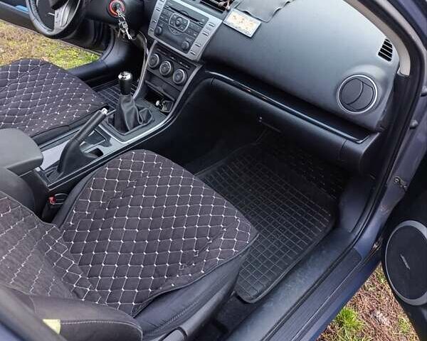 Серый Мазда 6, объемом двигателя 2 л и пробегом 310 тыс. км за 6700 $, фото 1 на Automoto.ua