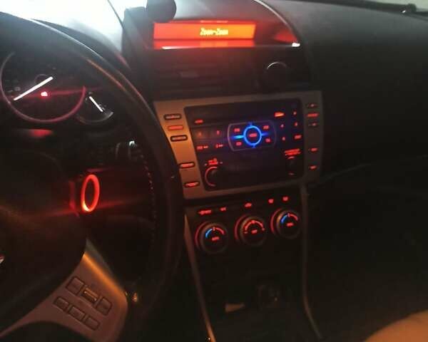 Серый Мазда 6, объемом двигателя 1.8 л и пробегом 190 тыс. км за 6400 $, фото 4 на Automoto.ua