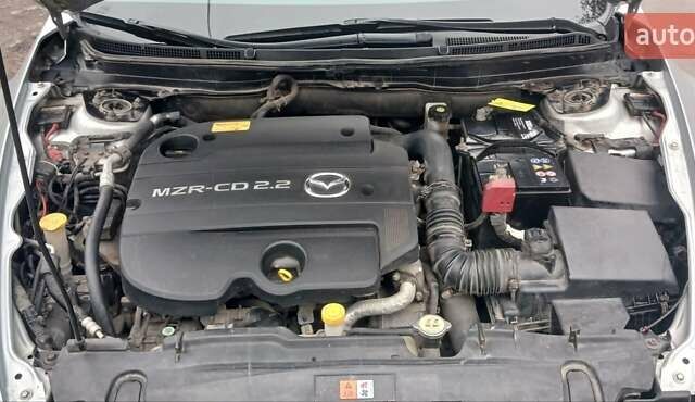 Серый Мазда 6, объемом двигателя 2.18 л и пробегом 277 тыс. км за 7700 $, фото 9 на Automoto.ua