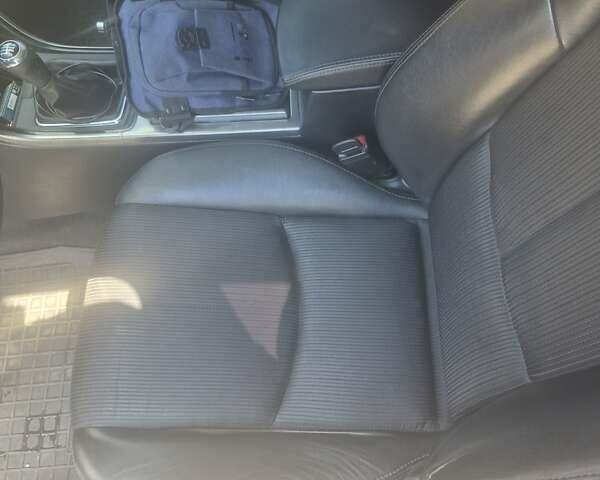 Серый Мазда 6, объемом двигателя 2.18 л и пробегом 245 тыс. км за 8300 $, фото 2 на Automoto.ua