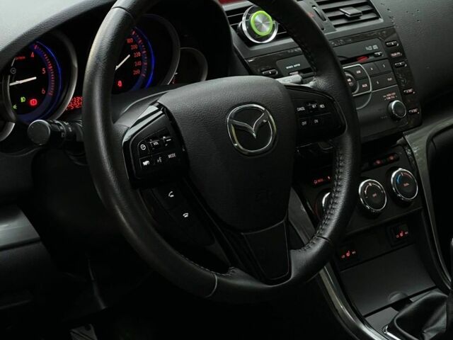 Серый Мазда 6, объемом двигателя 2.2 л и пробегом 280 тыс. км за 7800 $, фото 1 на Automoto.ua