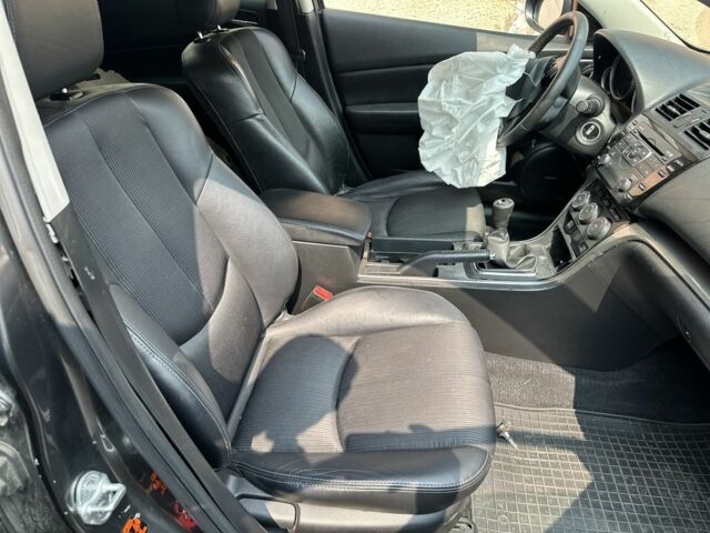 Сірий Мазда 6, об'ємом двигуна 2.2 л та пробігом 270 тис. км за 3800 $, фото 12 на Automoto.ua