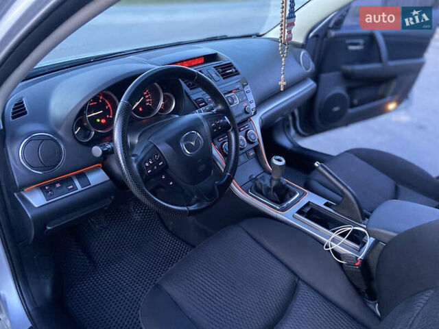 Мазда 6 2010 в Калуше на Automoto.ua Серый Мазда 6, объемом двигателя 2.18 л и пробегом 265 тыс. км за 8000 $, фото 9 на Automoto.ua