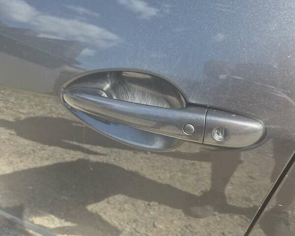 Серый Мазда 6, объемом двигателя 2.18 л и пробегом 245 тыс. км за 8300 $, фото 13 на Automoto.ua