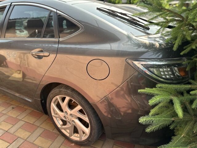 Сірий Мазда 6, об'ємом двигуна 2.2 л та пробігом 270 тис. км за 3800 $, фото 8 на Automoto.ua