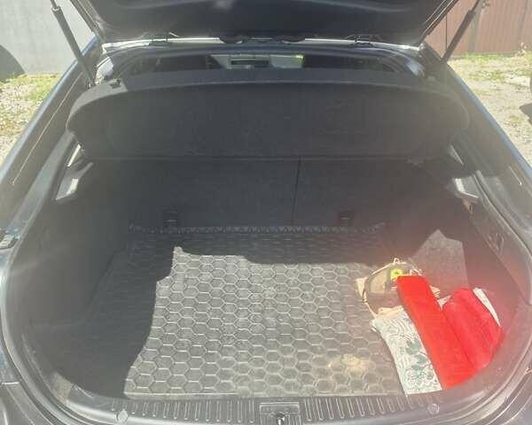 Серый Мазда 6, объемом двигателя 2.18 л и пробегом 245 тыс. км за 8300 $, фото 11 на Automoto.ua