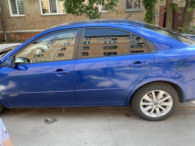 Синій Мазда 6, об'ємом двигуна 2 л та пробігом 300 тис. км за 2000 $, фото 1 на Automoto.ua