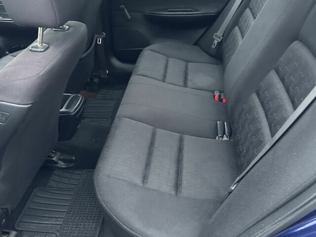 Синій Мазда 6, об'ємом двигуна 1.8 л та пробігом 168 тис. км за 4800 $, фото 6 на Automoto.ua