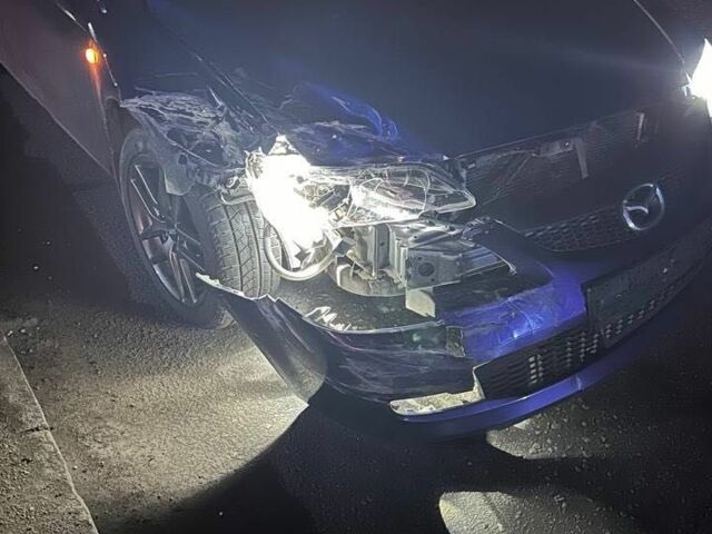 Синій Мазда 6, об'ємом двигуна 2 л та пробігом 240 тис. км за 3000 $, фото 1 на Automoto.ua