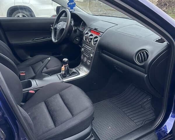 Синий Мазда 6, объемом двигателя 1.8 л и пробегом 168 тыс. км за 4800 $, фото 17 на Automoto.ua
