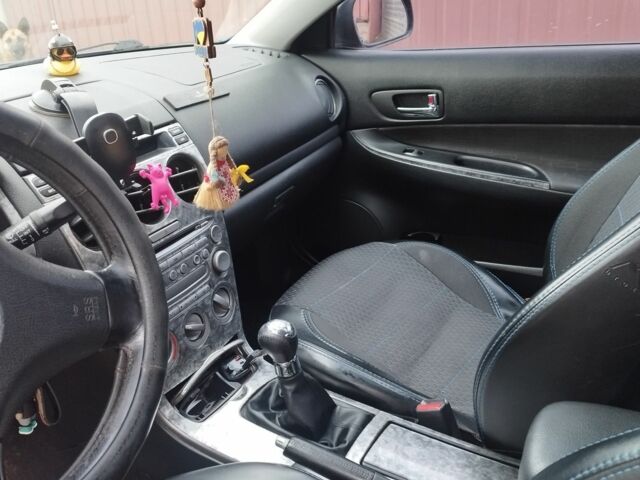 Синий Мазда 6, объемом двигателя 1.8 л и пробегом 379 тыс. км за 3300 $, фото 5 на Automoto.ua