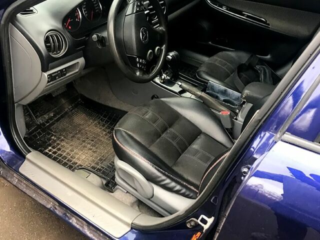 Синий Мазда 6, объемом двигателя 2 л и пробегом 230 тыс. км за 5000 $, фото 5 на Automoto.ua