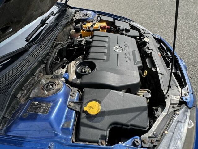 Синий Мазда 6, объемом двигателя 2 л и пробегом 321 тыс. км за 5230 $, фото 5 на Automoto.ua